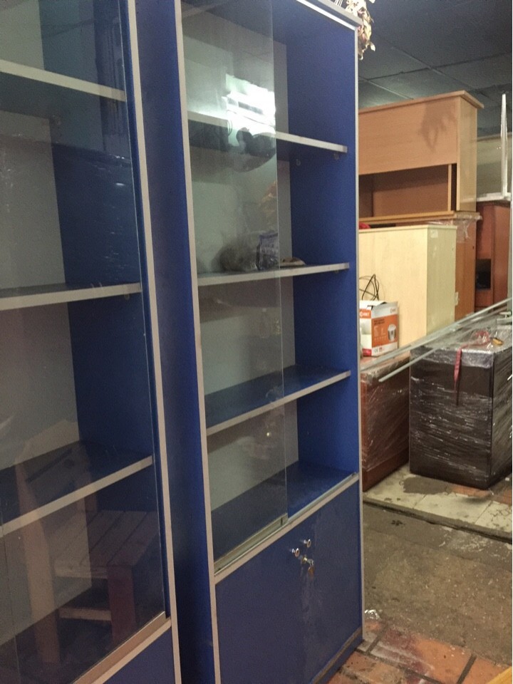 THANH LÝ TỦ HỒ SƠ 210x80 KÍNH LÙA